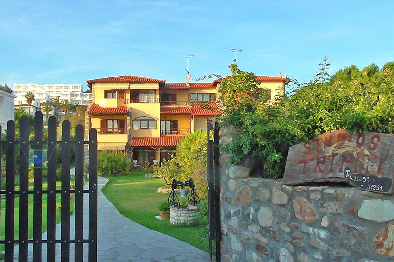 Studios Tripiti Nea Roda Exterior photo